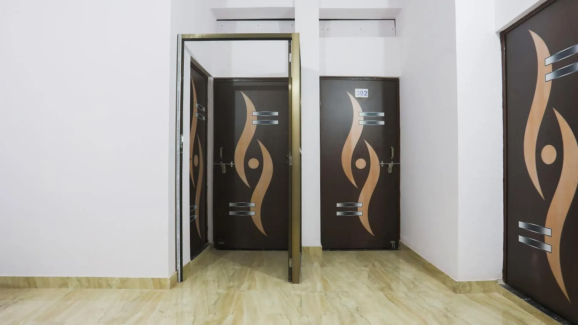 Hotel O National Banaras Inn Váránasí