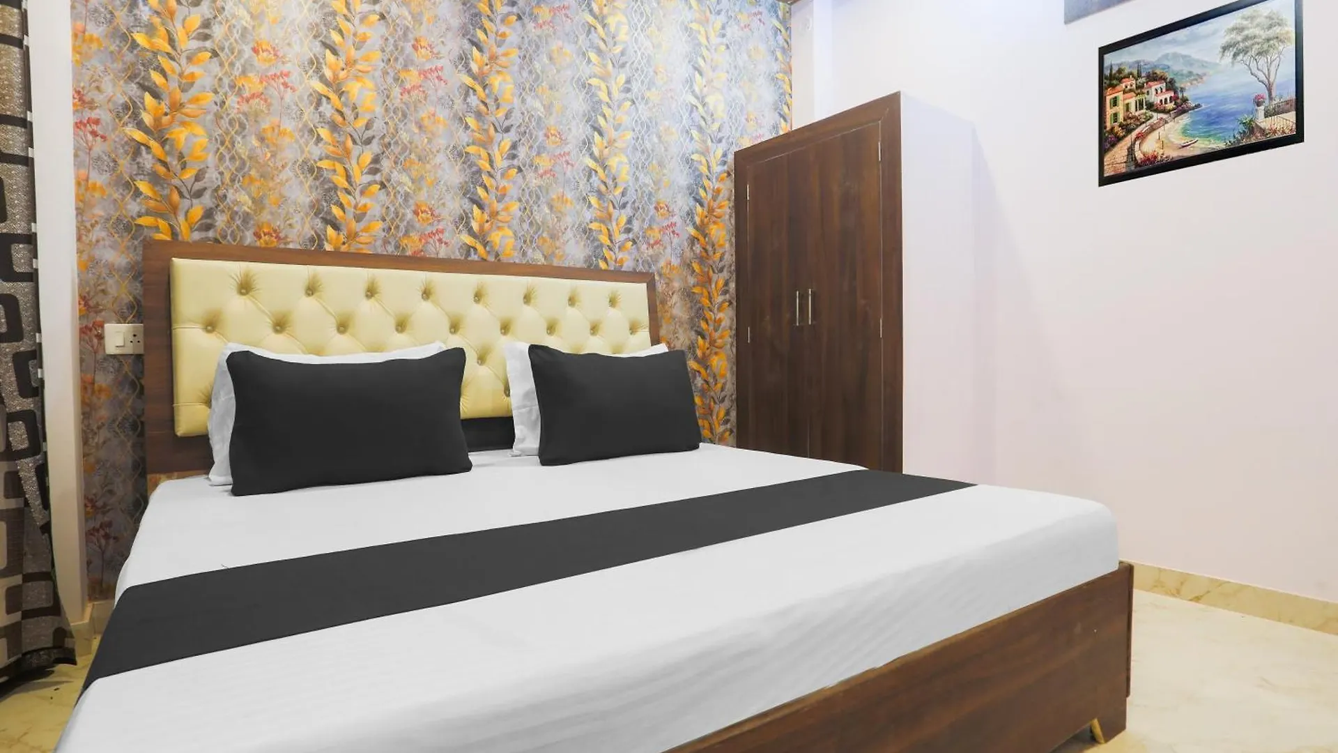 Hotel O National Banaras Inn Varanasi